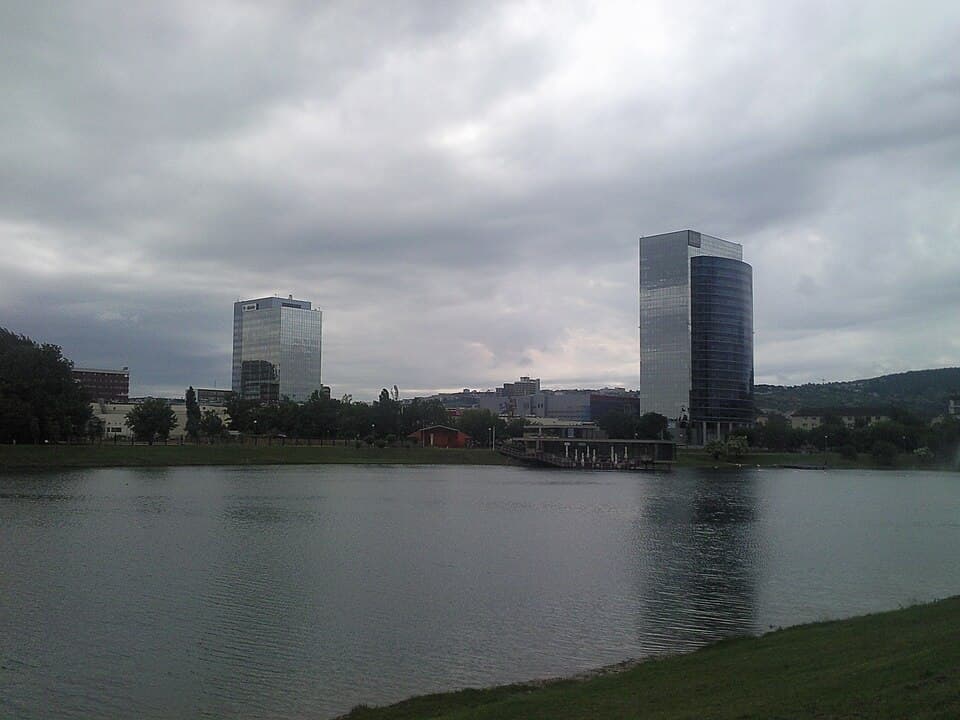 Kuchajda lake and the towers of Nové Mesto