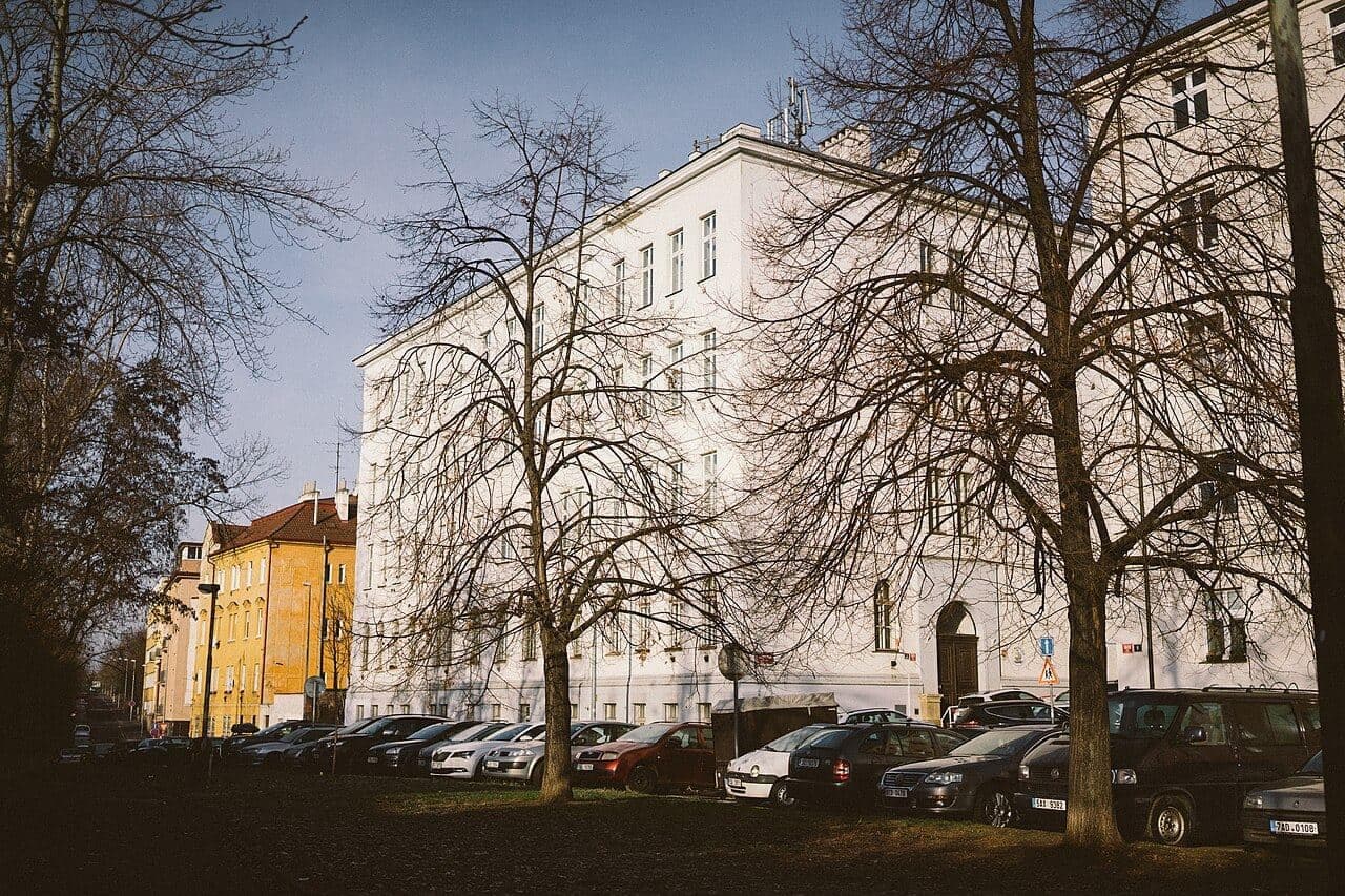 AMBIS University, a.s. — 3