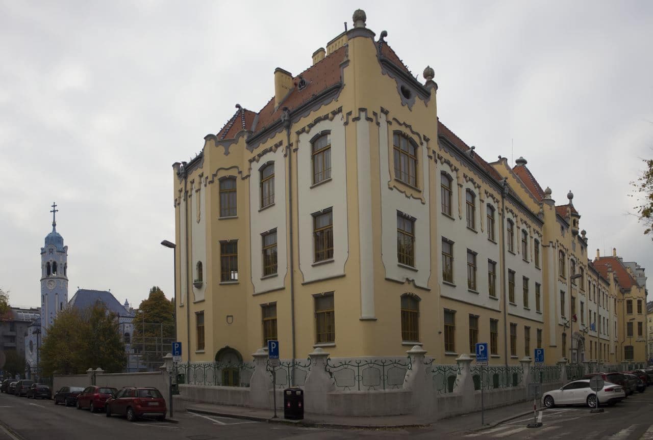 Bratislava International School of Liberal Studies — 5