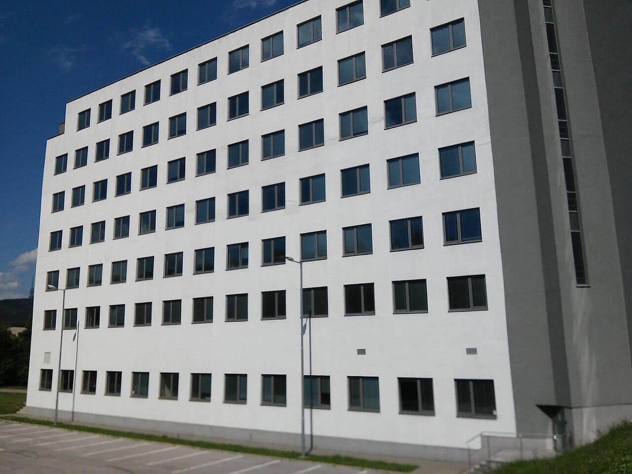 Faculty of Informatics and Information Technologies — 7