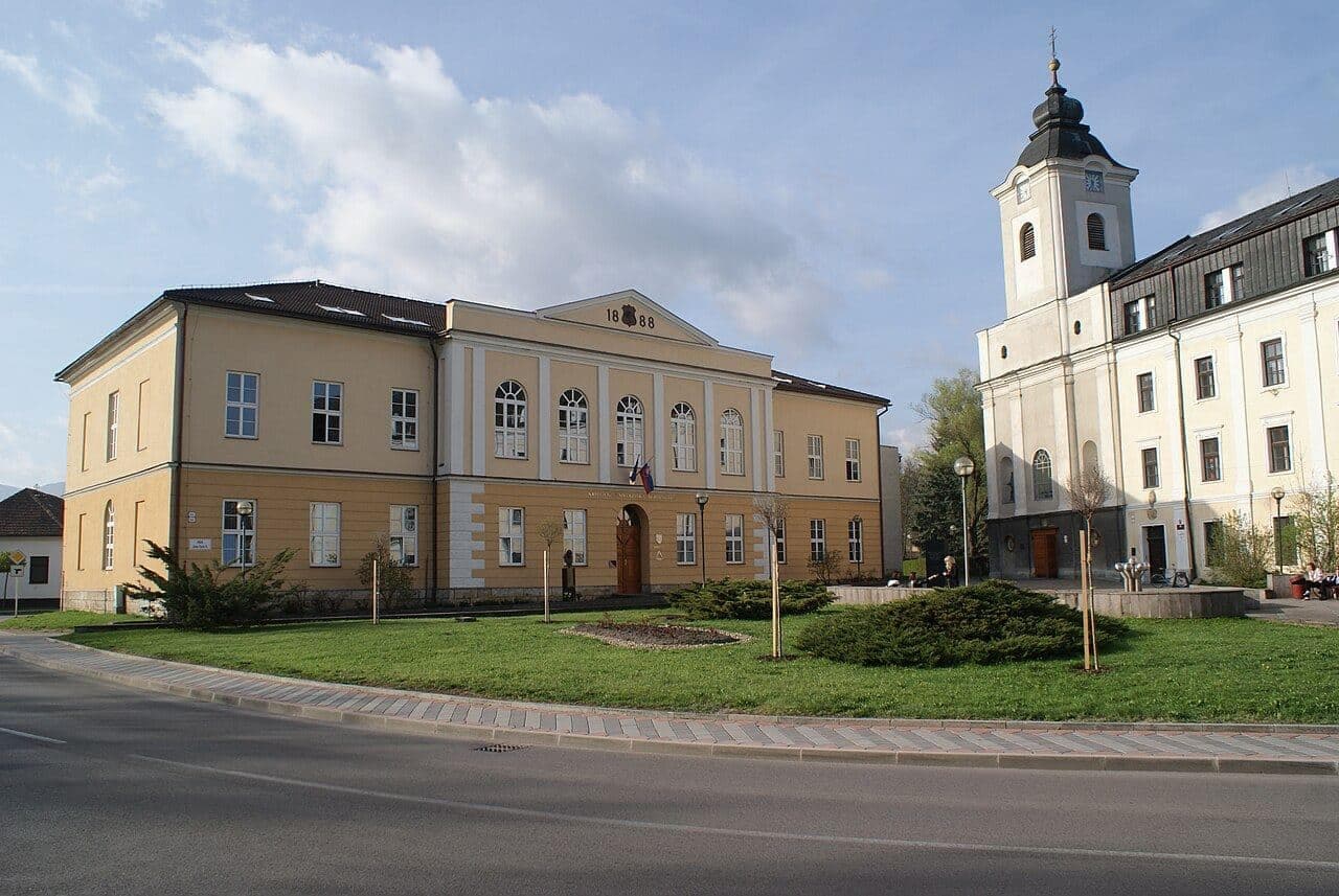 Faculty of Health Sciences — 5