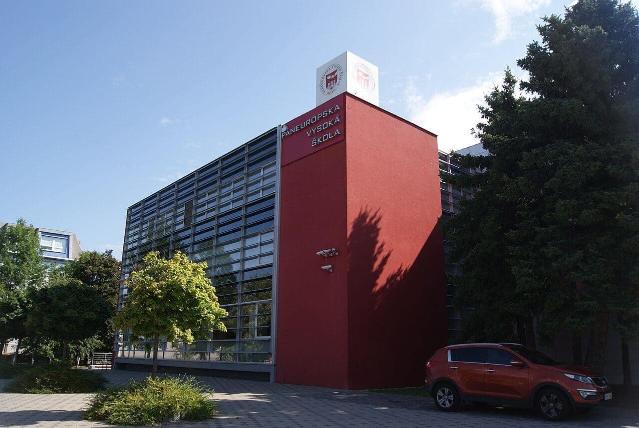 Pan-European University — 4