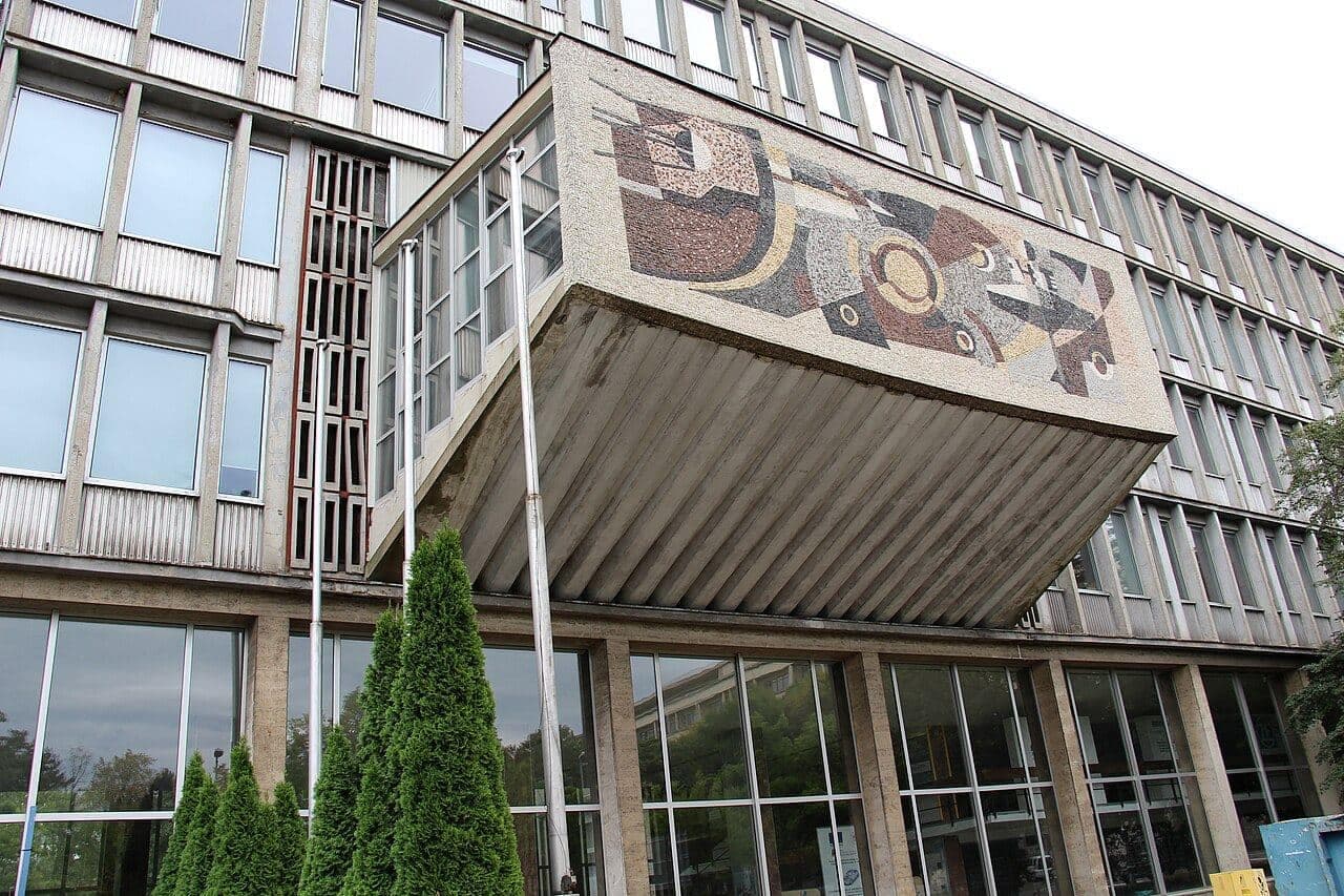 Slovak University of Technology in Bratislava — 6