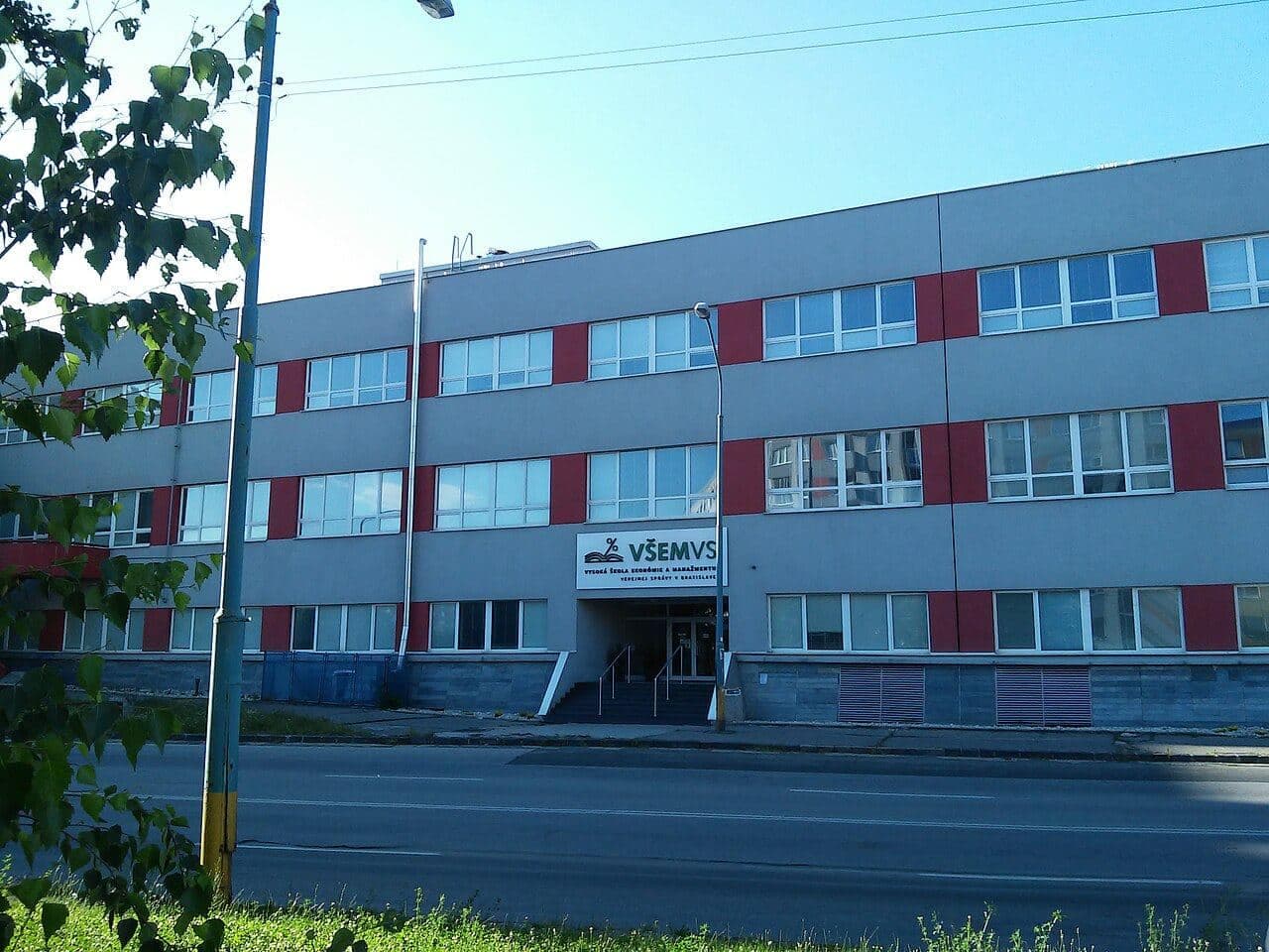 Vysoká škola ekonómie a manažmentu v Bratislave (University of Economics and Management in Bratislava) — 3