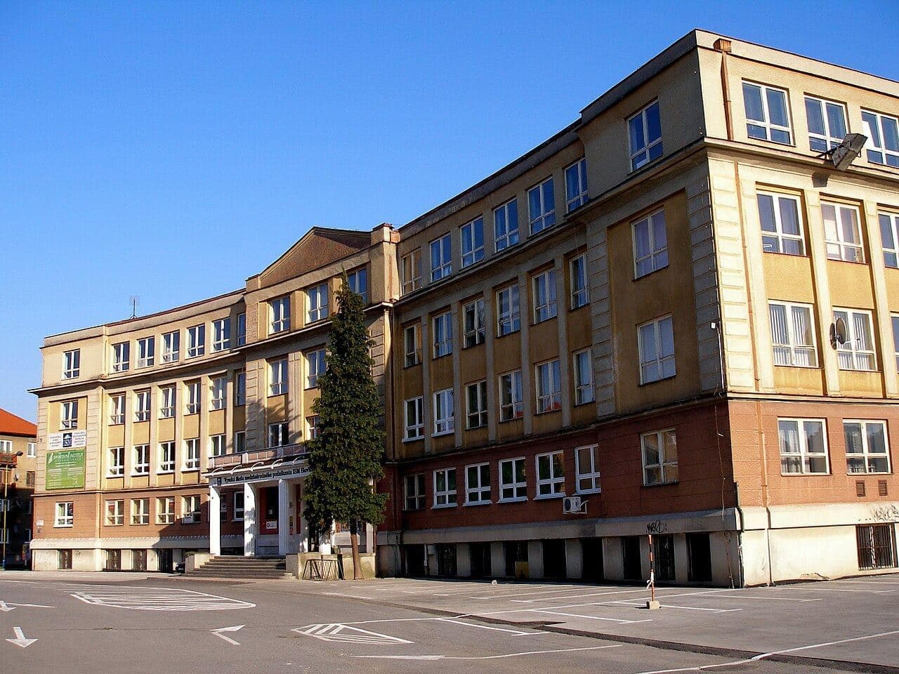 Vysoká škola technická a ekonomická v Prešove, s.r.o. — 5