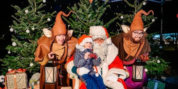 Mikulášske dobro s lampiónovým sprievodom