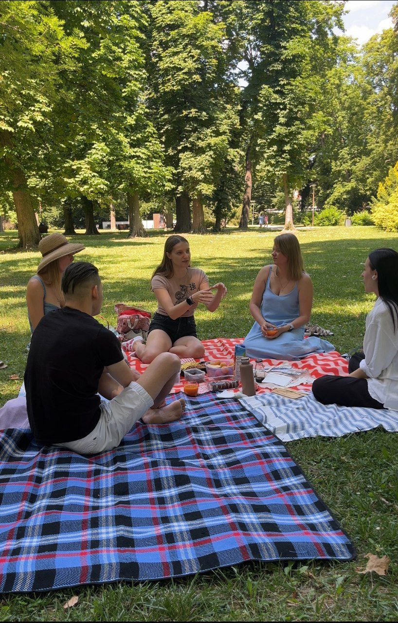 Summer picnic – English edition